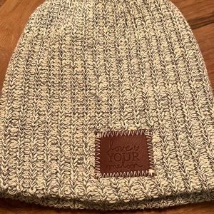 Love your Melon beanie hat